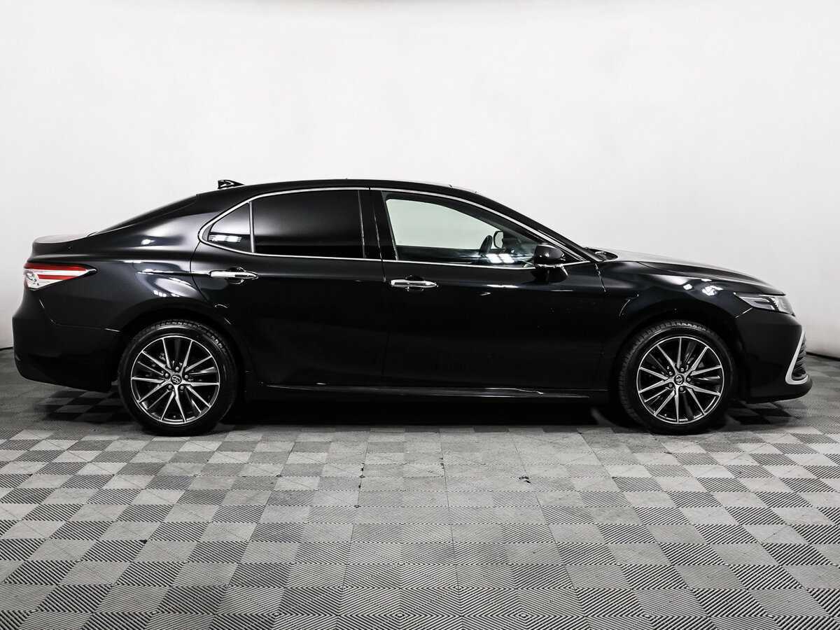 Купить Toyota Camry с пробегом. Фото: #3