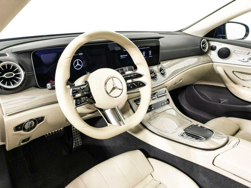 Купить Mercedes-Benz E-Класс с пробегом. Фото: #10