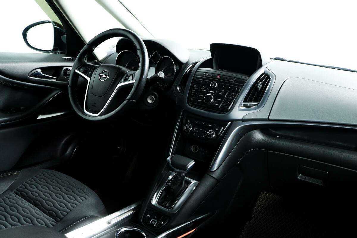 Купить Opel Zafira с пробегом. Фото: #8