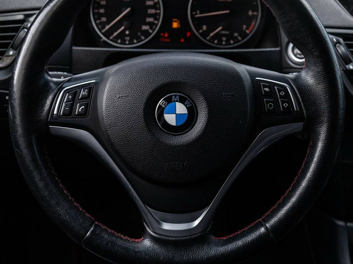 Купить BMW X1 с пробегом. Фото: #13