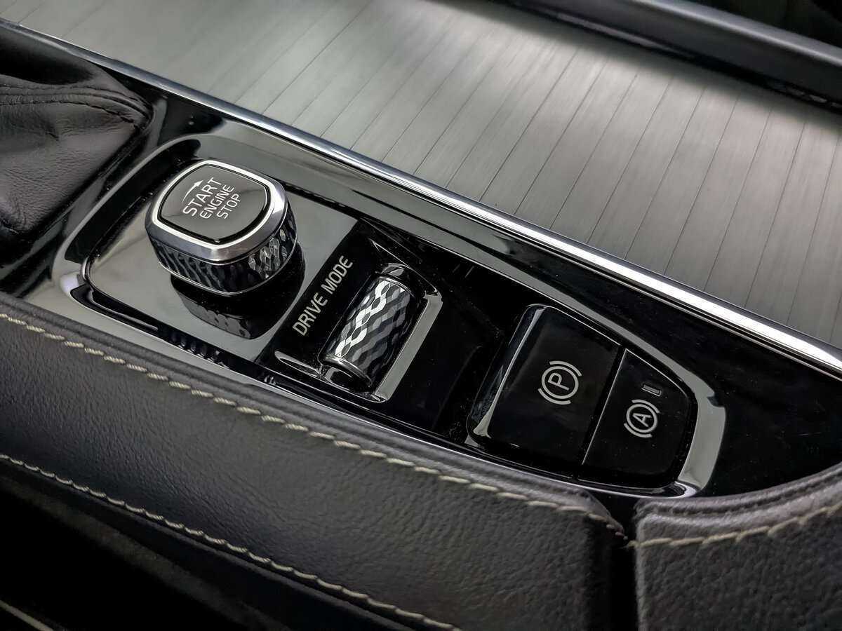 Купить Volvo XC90 с пробегом. Фото: #15