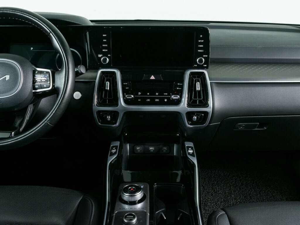 Купить Kia Sorento с пробегом. Фото: #7