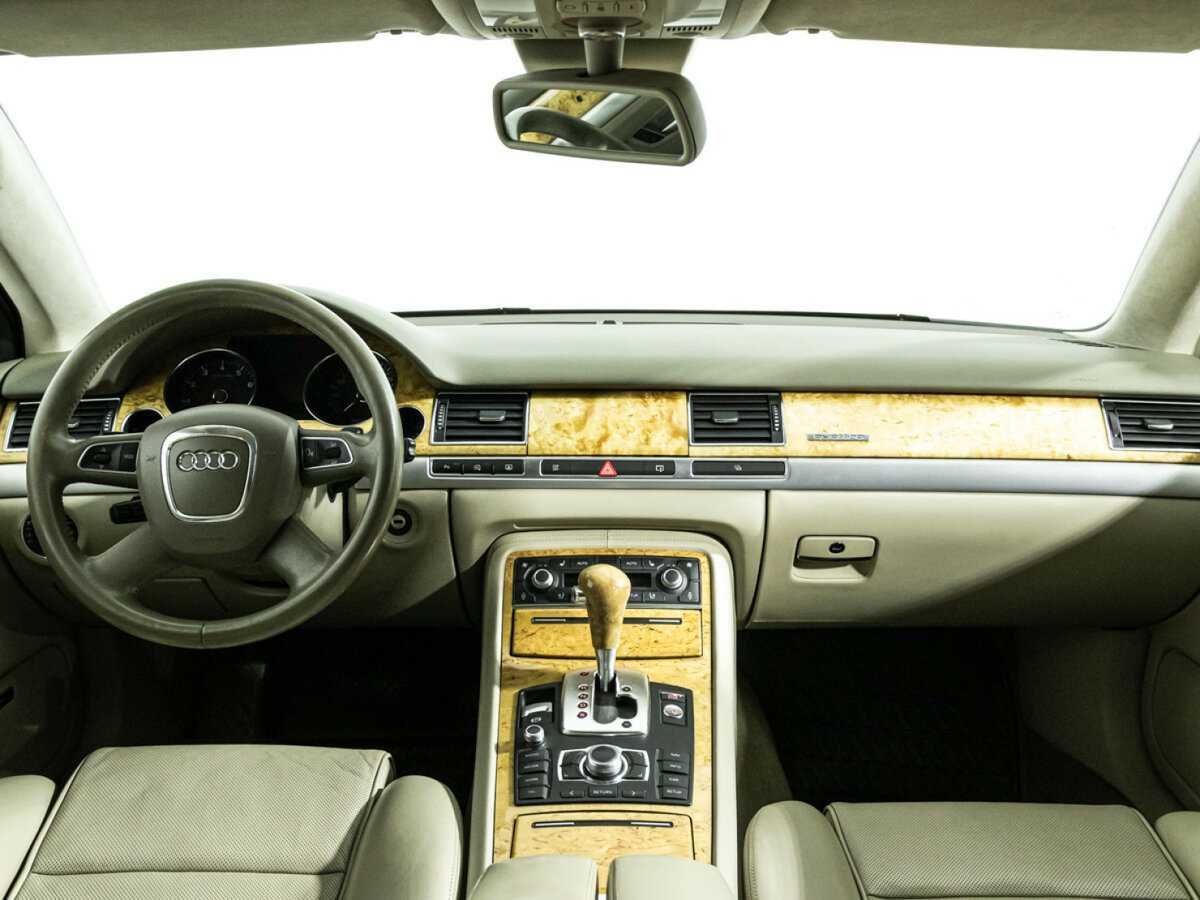 Купить Audi A8 с пробегом. Фото: #12