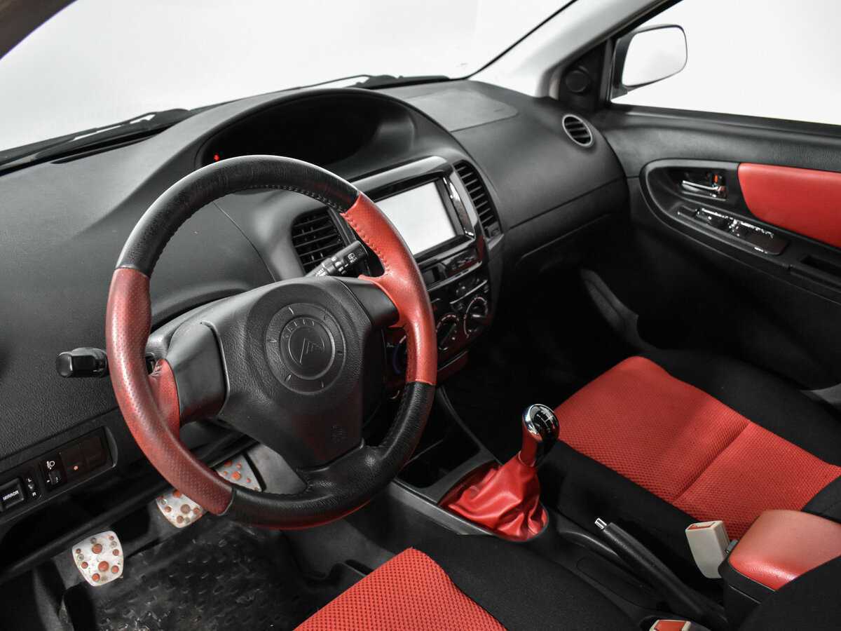 Купить Geely MK Cross с пробегом. Фото: #8