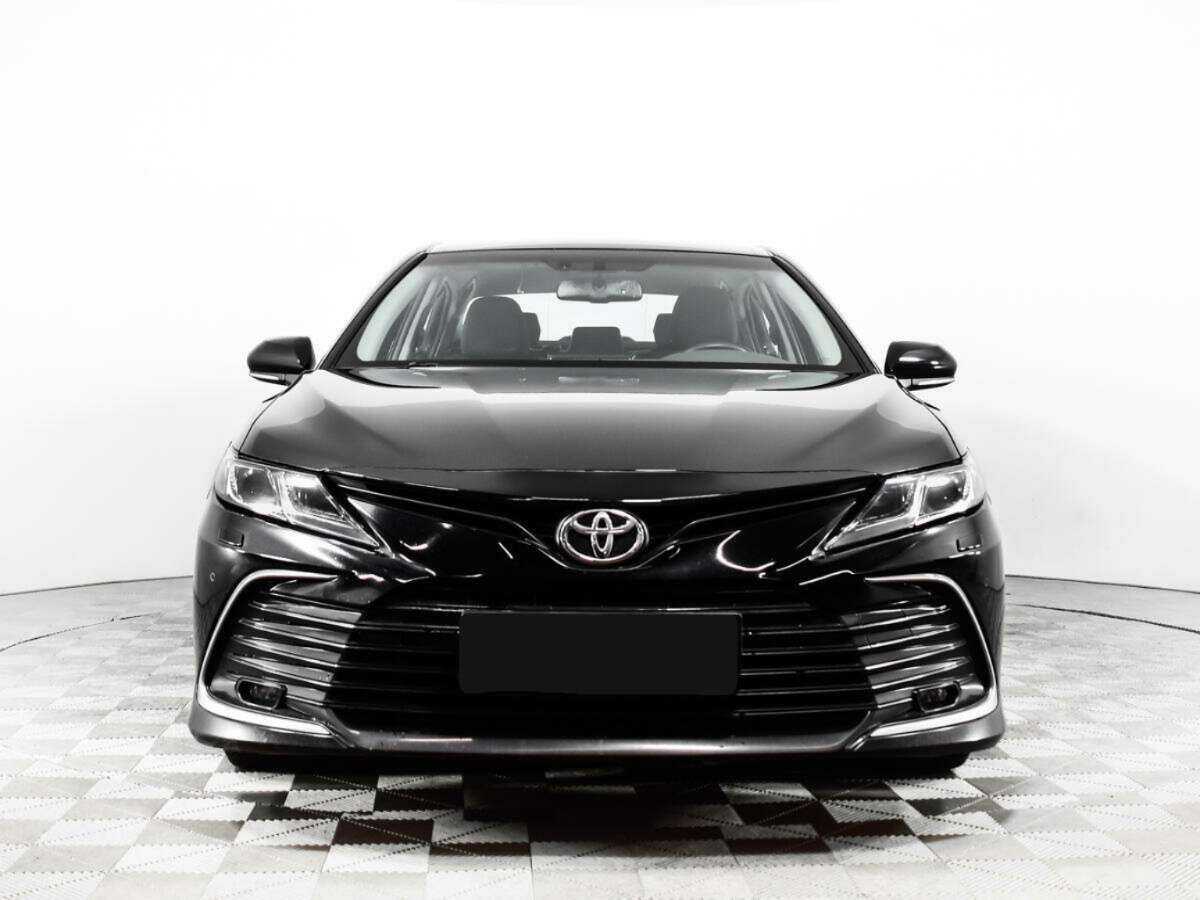 Купить Toyota Camry с пробегом. Фото: #2