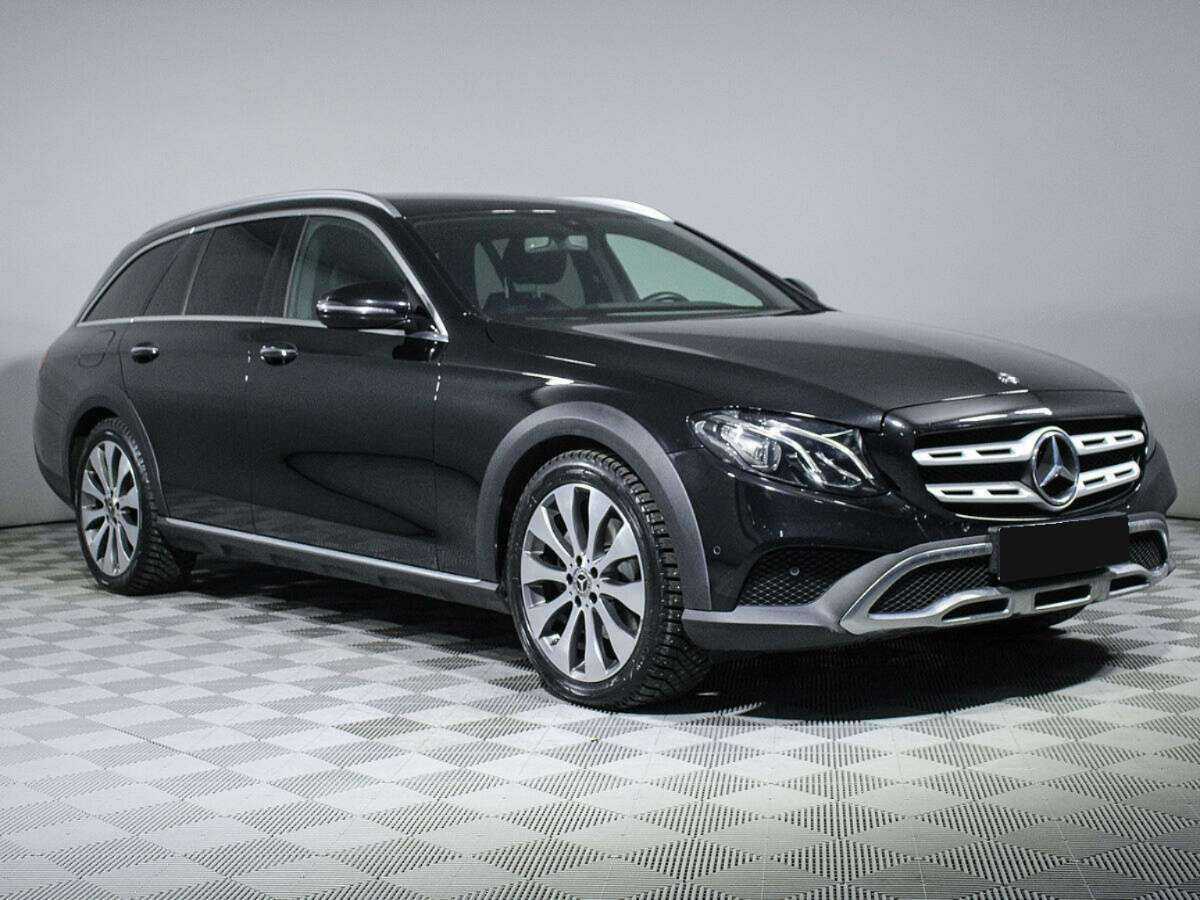 Купить Mercedes-Benz E-Класс с пробегом. Фото: #2
