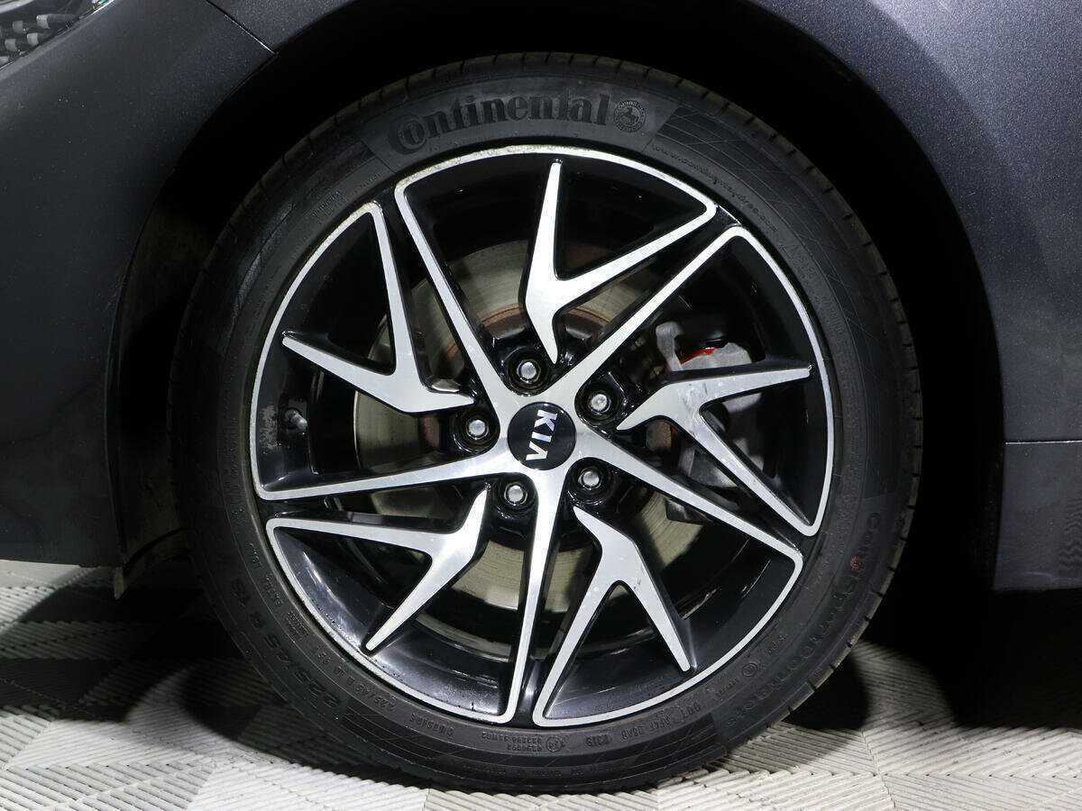 Купить Kia Stinger с пробегом. Фото: #15