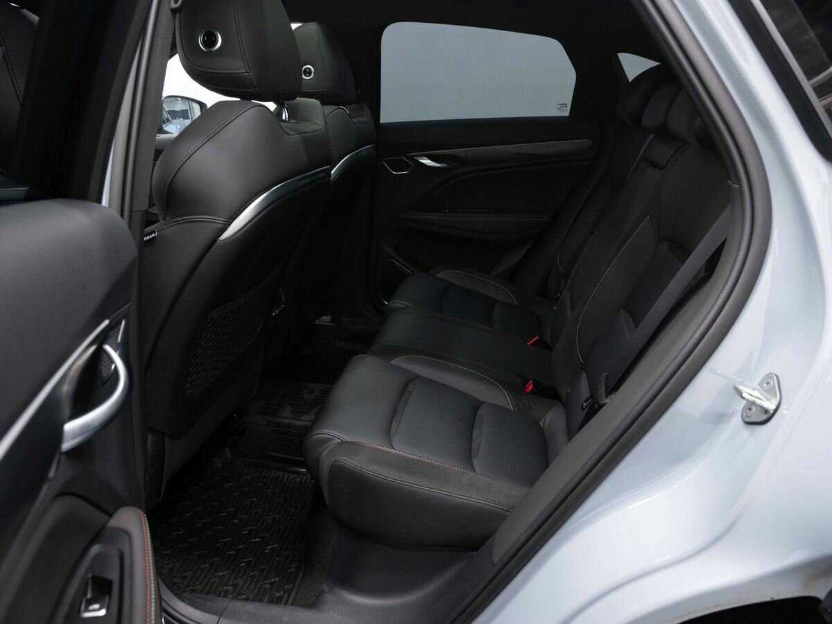 Купить Geely Tugella с пробегом. Фото: #8