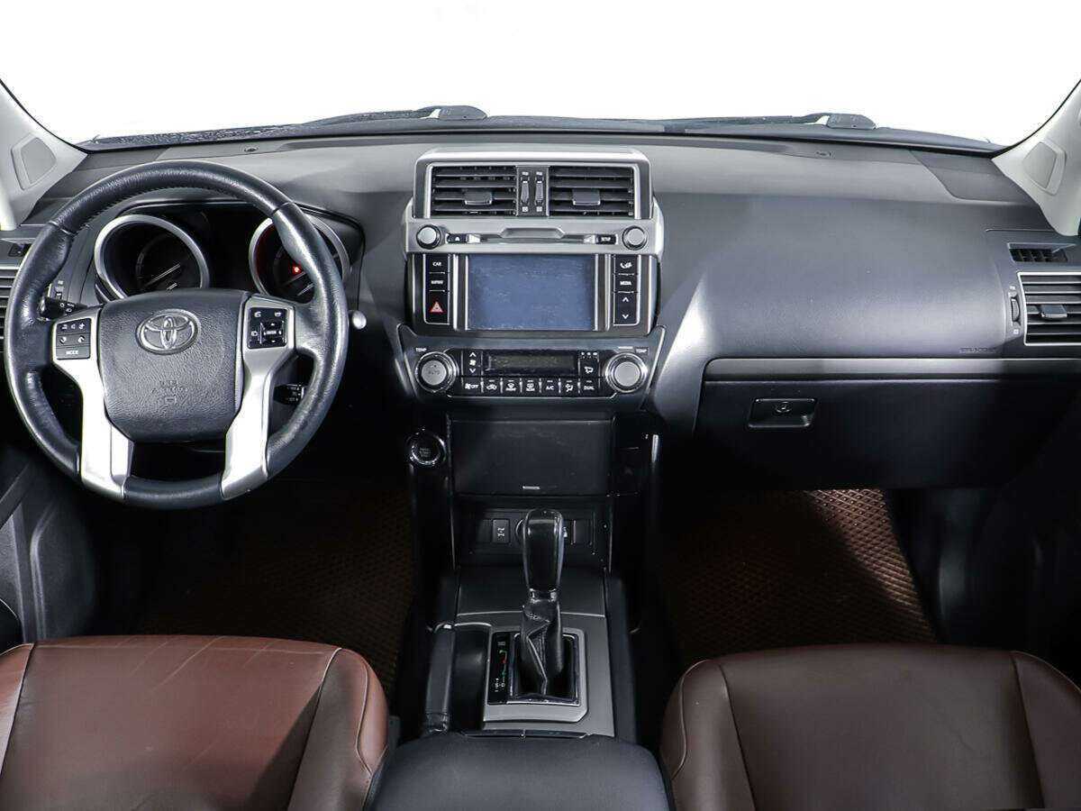 Купить Toyota Land Cruiser Prado с пробегом. Фото: #12