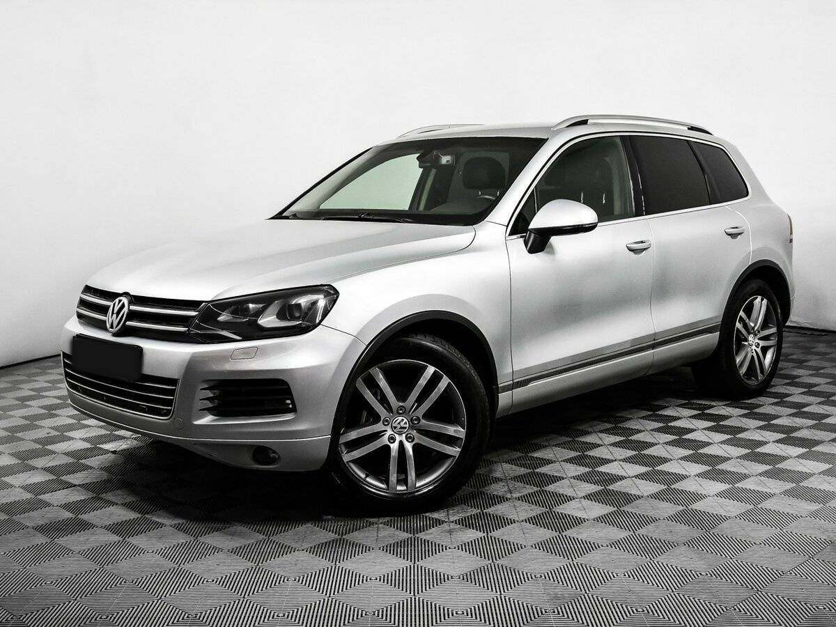 Купить Volkswagen Touareg с пробегом. Посмотреть фото