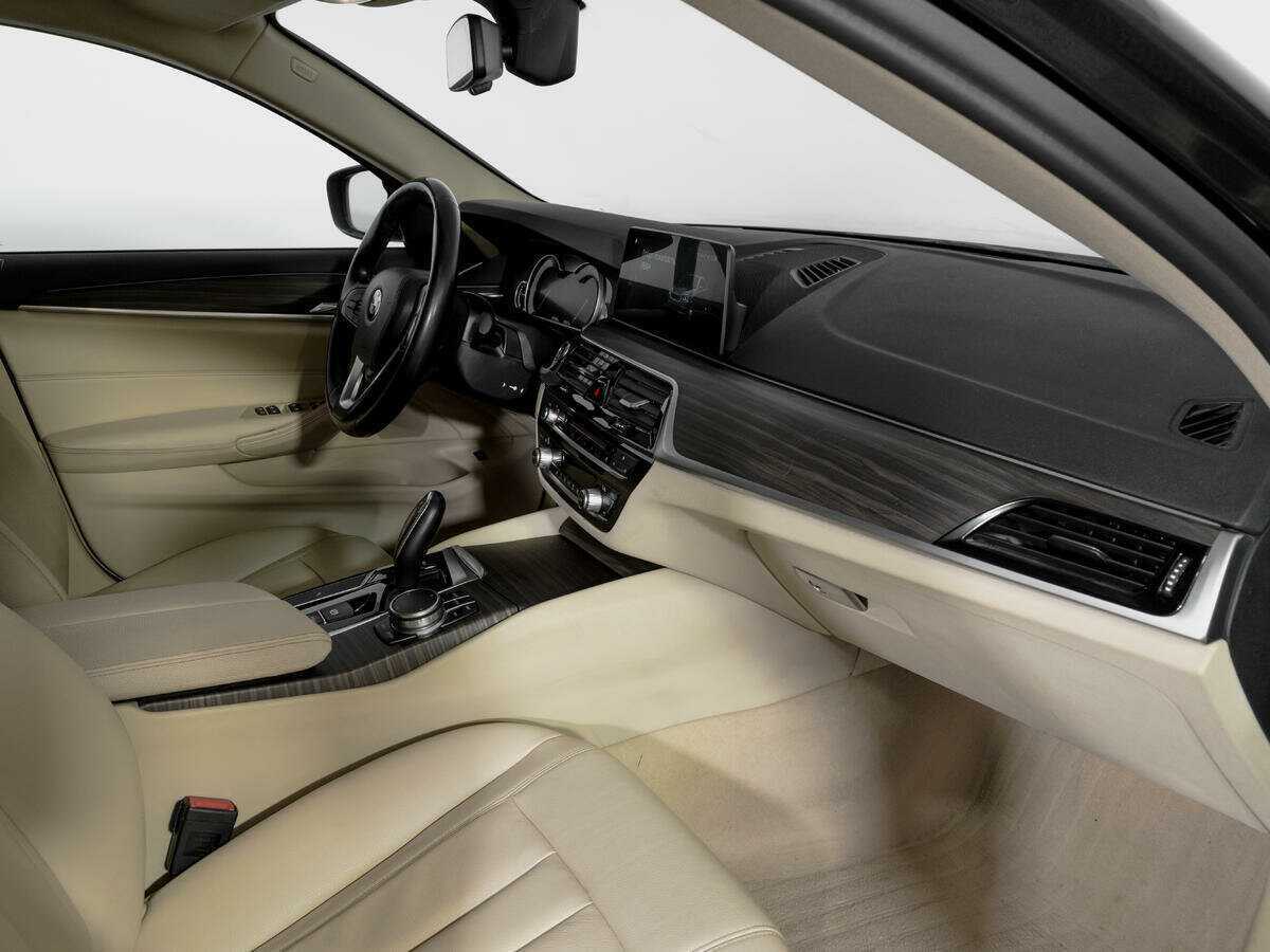 Купить BMW 5 серии с пробегом. Фото: #7