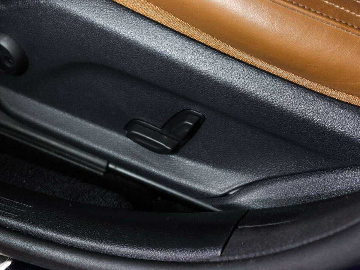 Купить Mercedes-Benz E-Класс с пробегом. Фото: #19