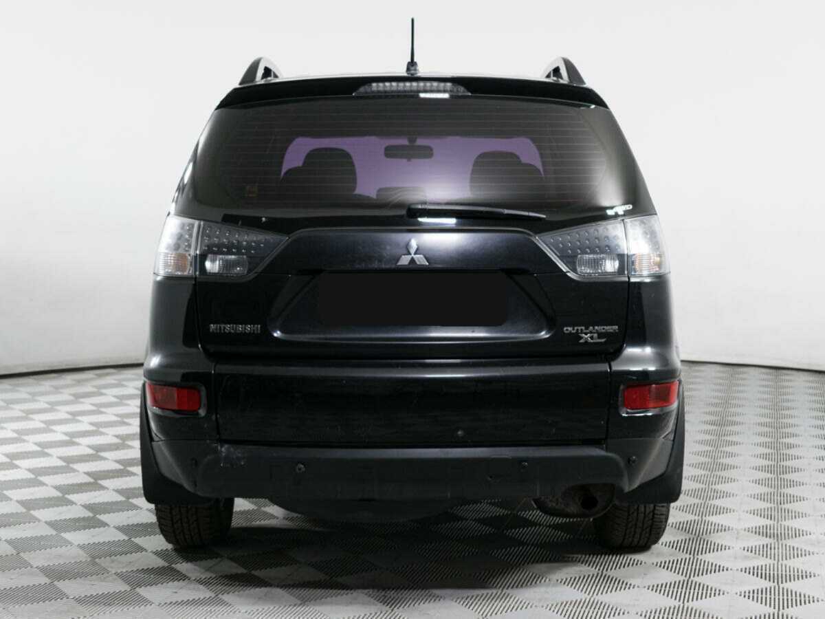 Купить Mitsubishi Outlander с пробегом. Фото: #3