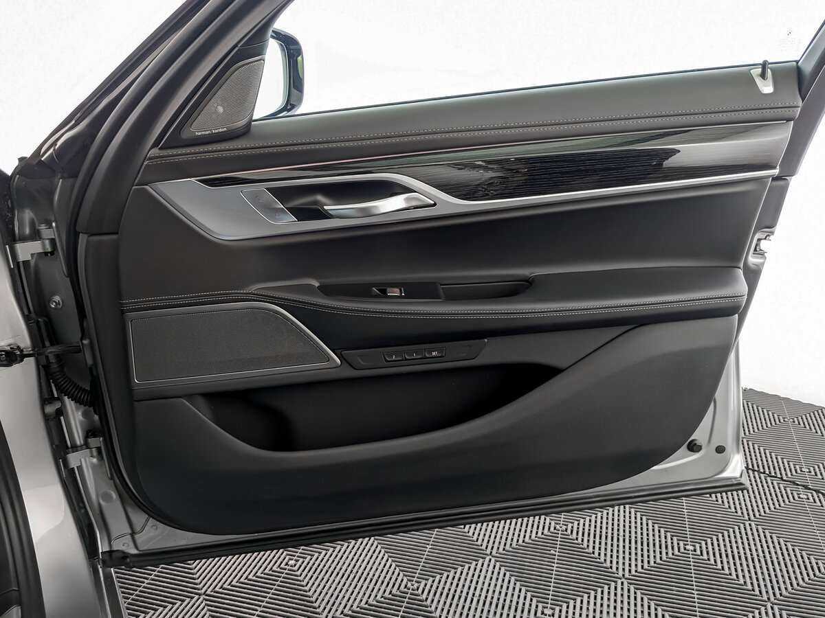 Купить BMW 7 серии с пробегом. Фото: #19