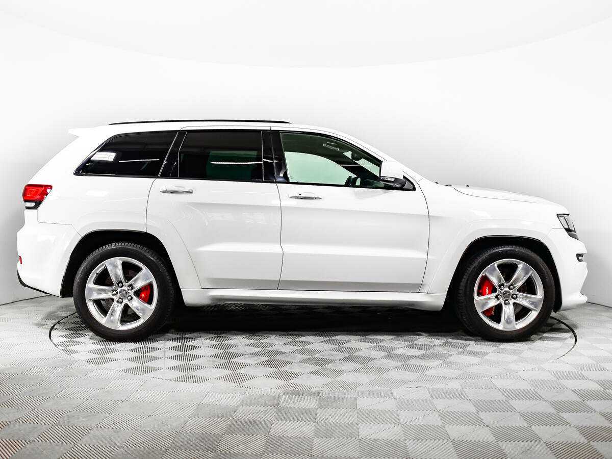 Купить Jeep Grand Cherokee с пробегом. Фото: #3