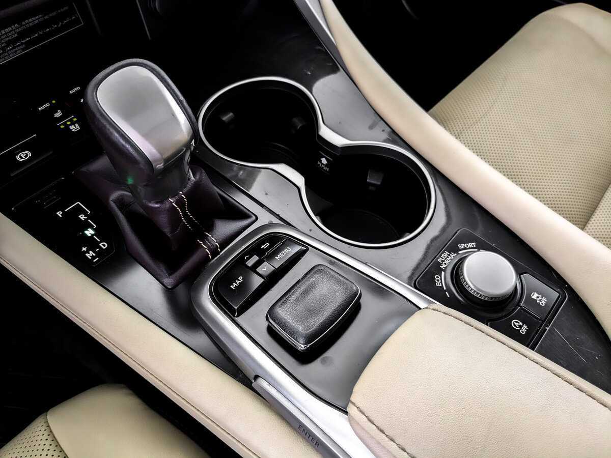 Купить Lexus RX с пробегом. Фото: #22