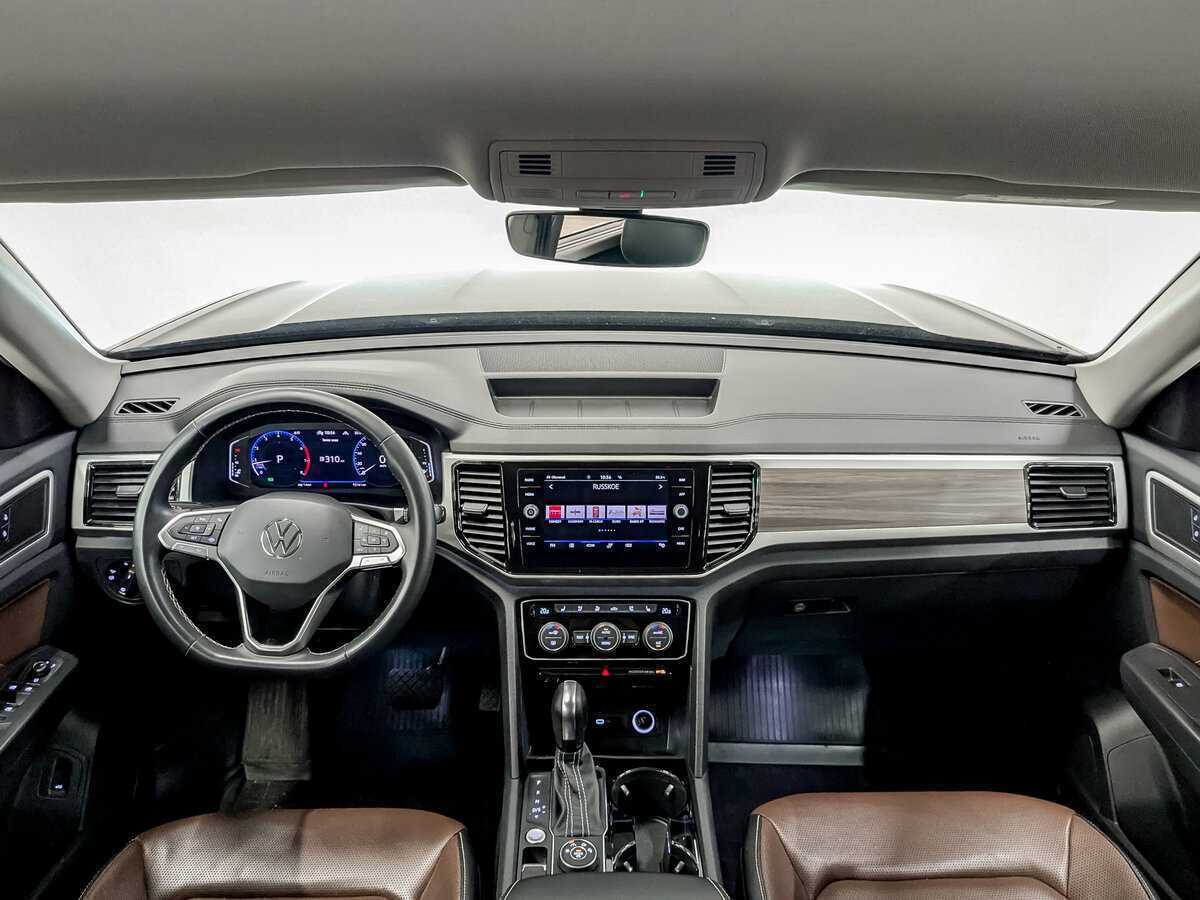 Купить Volkswagen Teramont с пробегом. Фото: #12