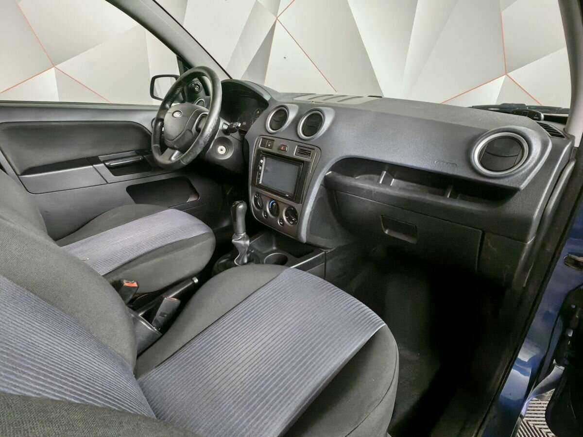 Купить Ford Fusion с пробегом. Фото: #8