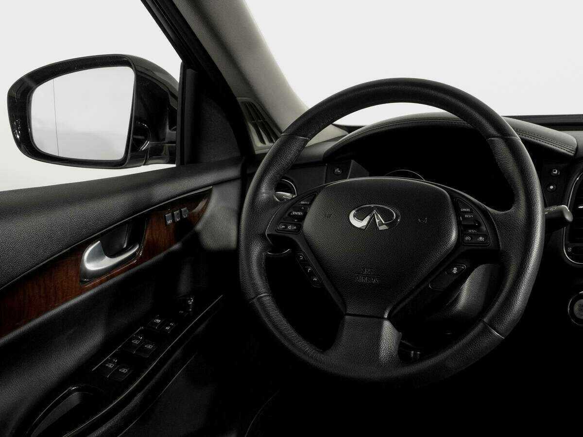 Купить Infiniti QX50 с пробегом. Фото: #14