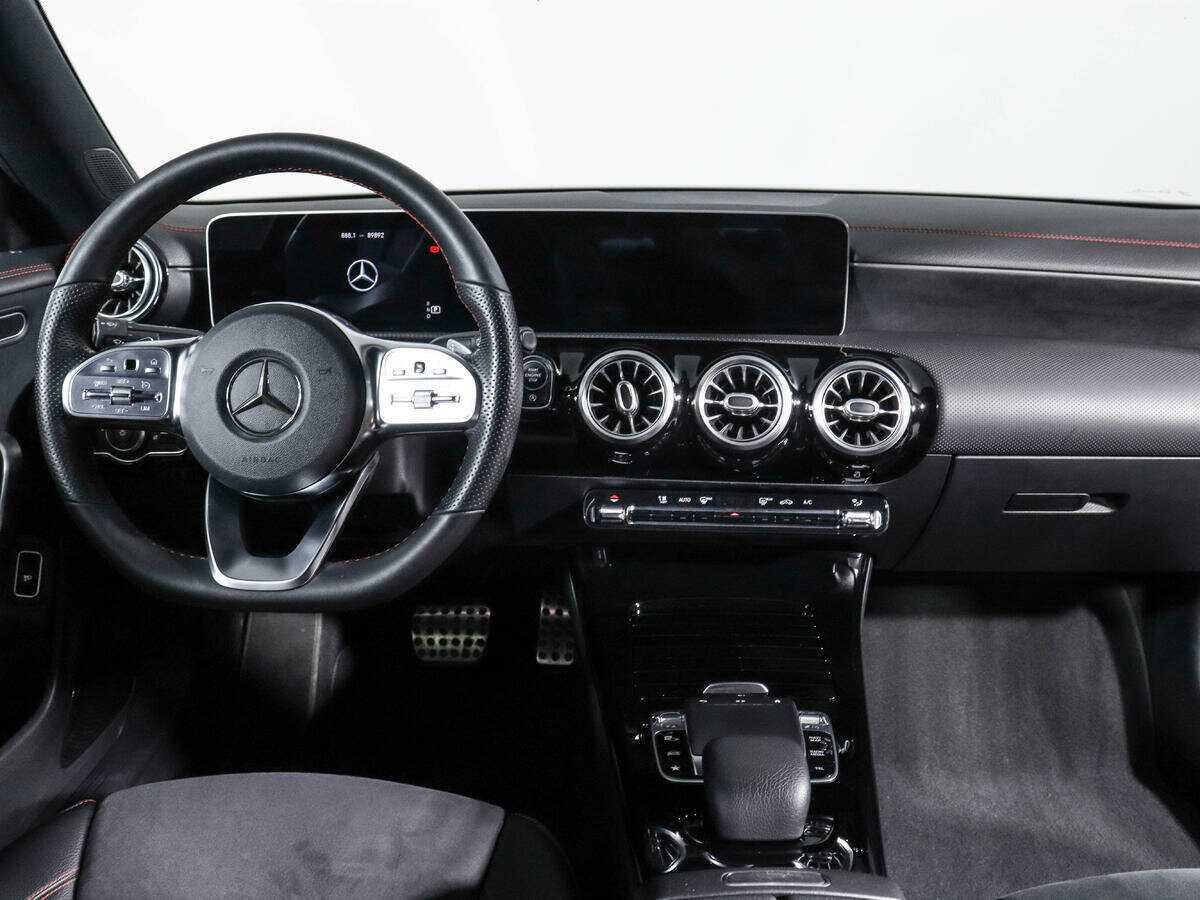 Купить Mercedes-Benz CLA с пробегом. Фото: #11