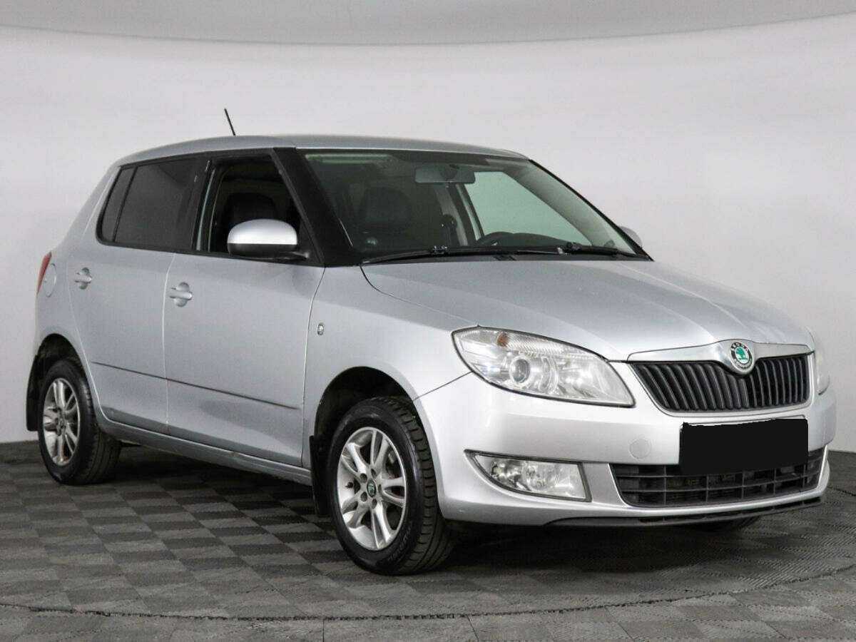 Купить Skoda Fabia с пробегом. Фото: #1