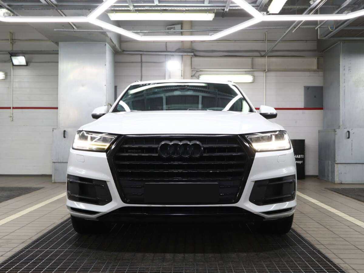 Купить Audi Q7 с пробегом. Фото: #1