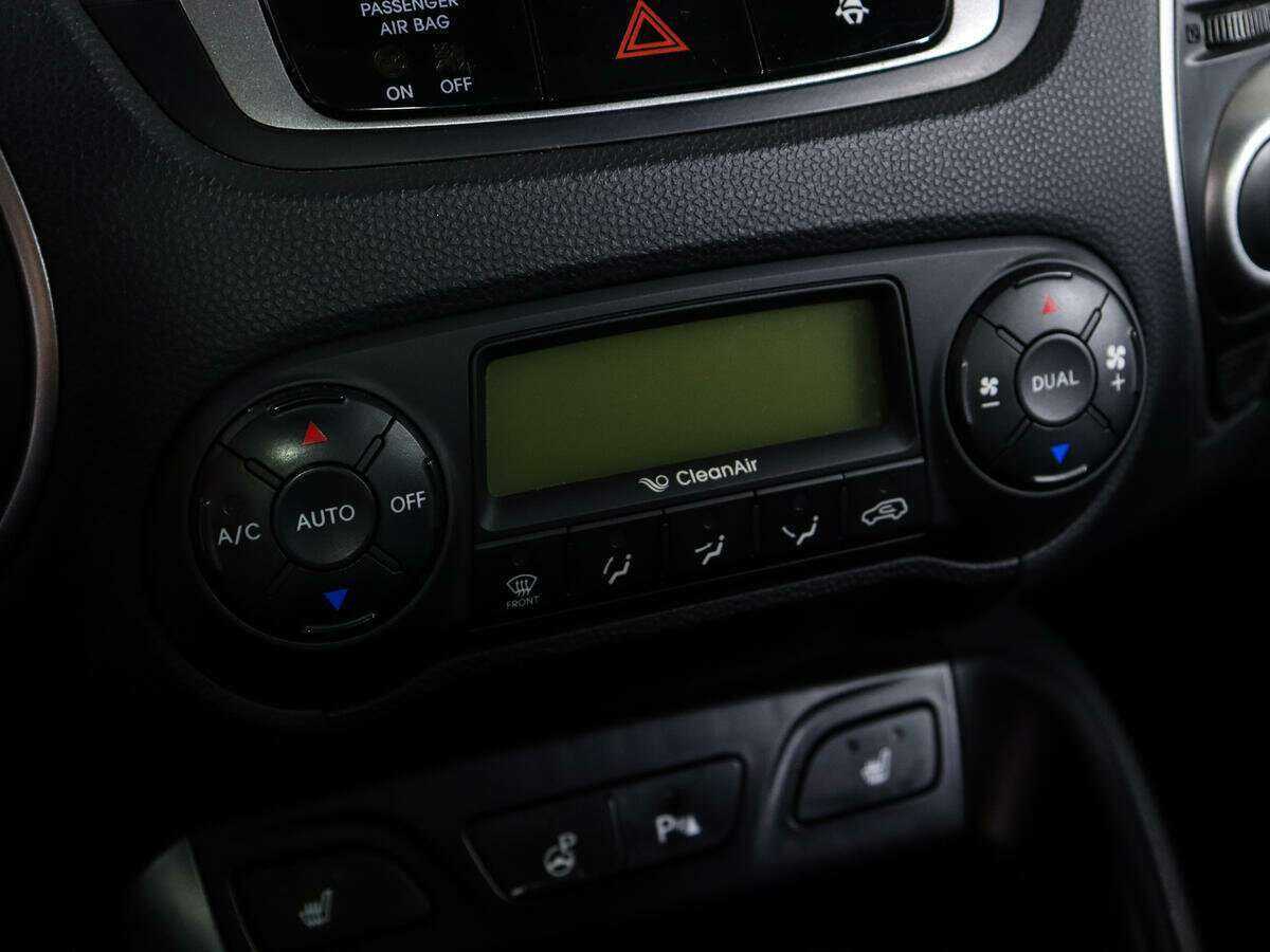 Купить Hyundai ix35 с пробегом. Фото: #21