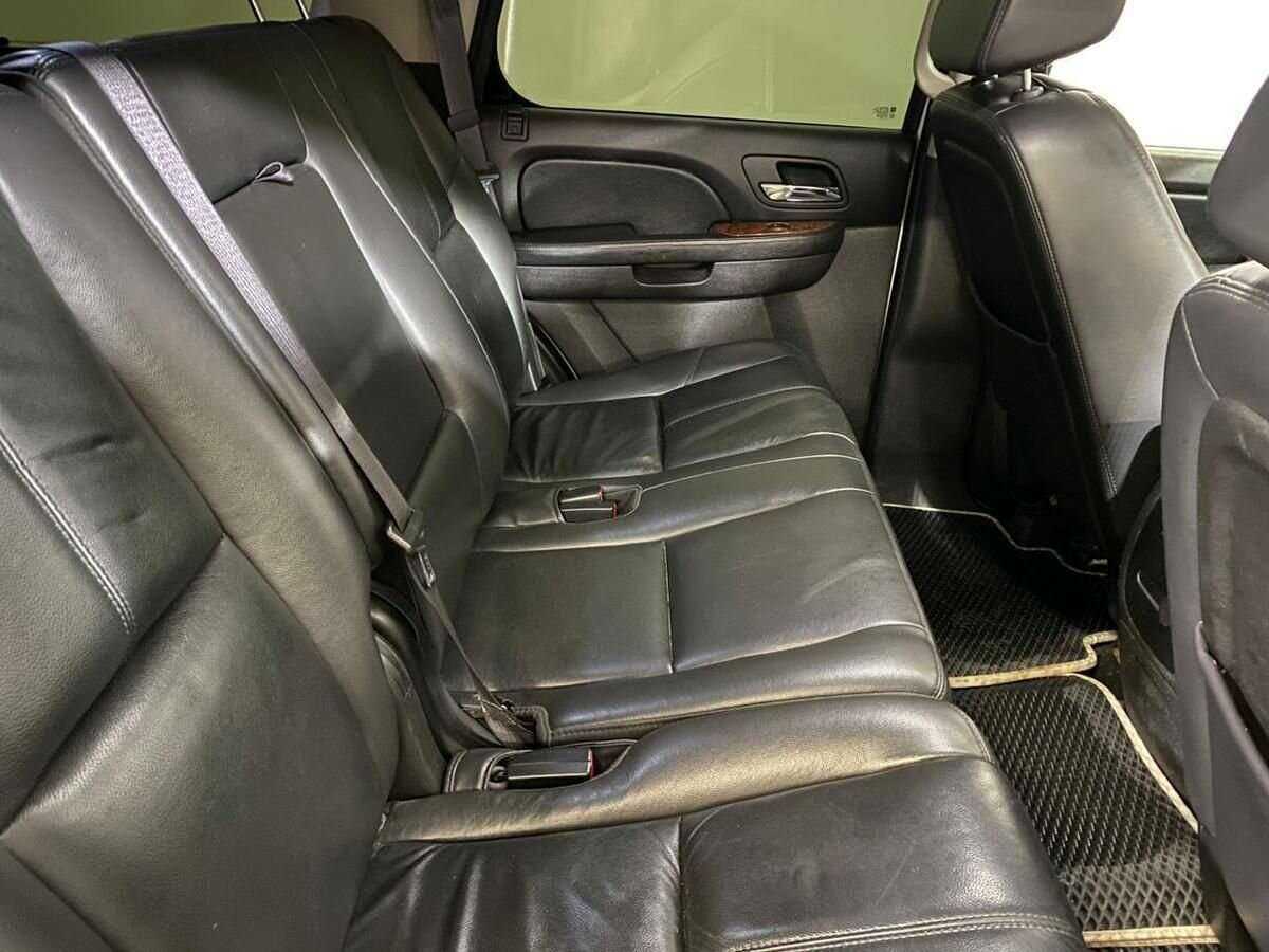 Купить Chevrolet Tahoe с пробегом. Фото: #9