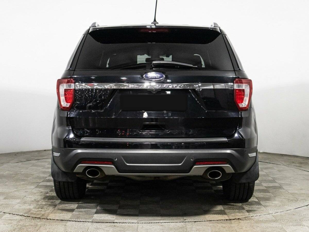 Купить Ford Explorer с пробегом. Фото: #5