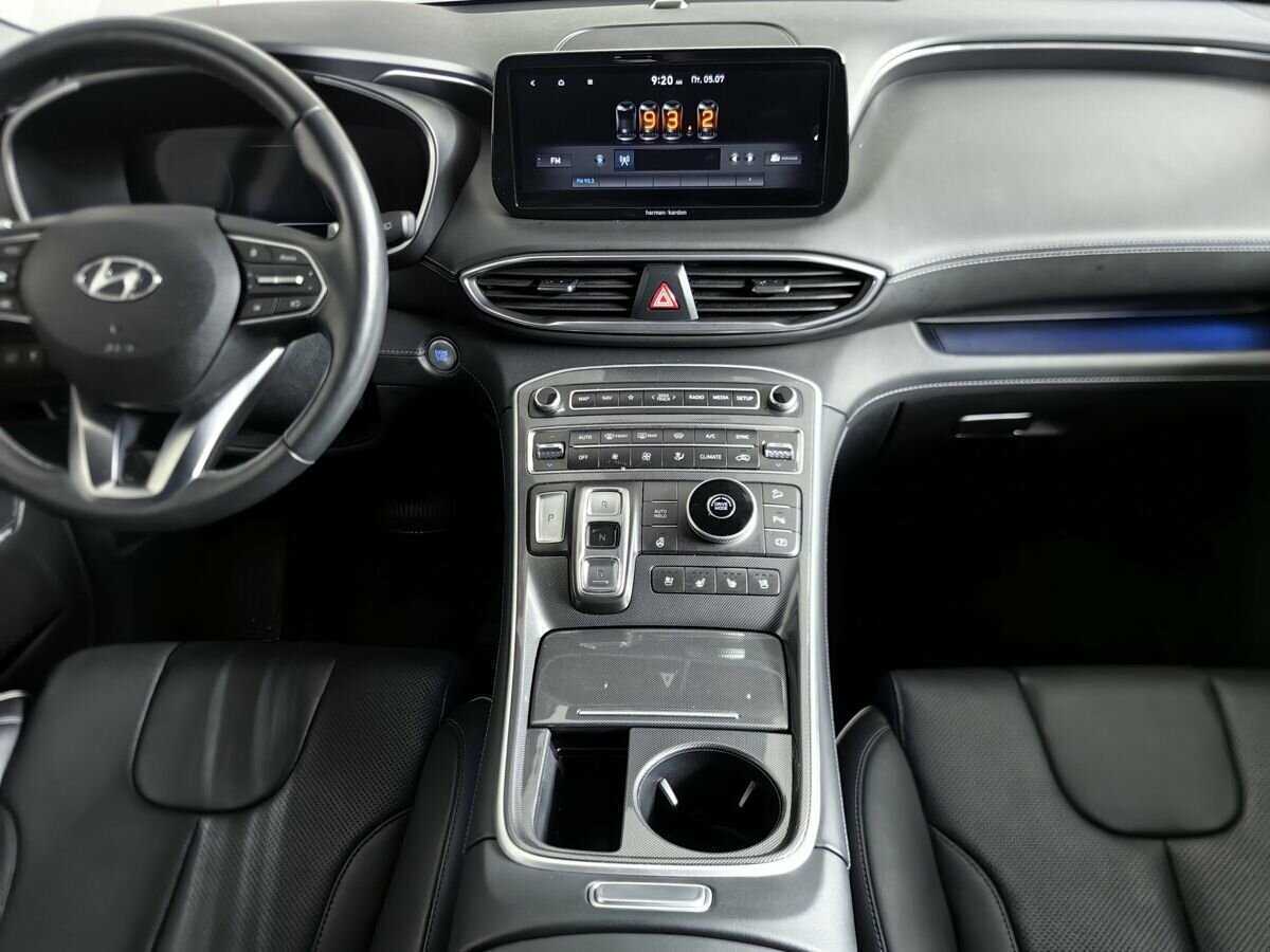 Купить Hyundai Santa Fe с пробегом. Фото: #10