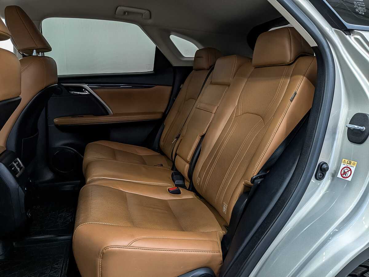 Купить Lexus RX с пробегом. Фото: #17