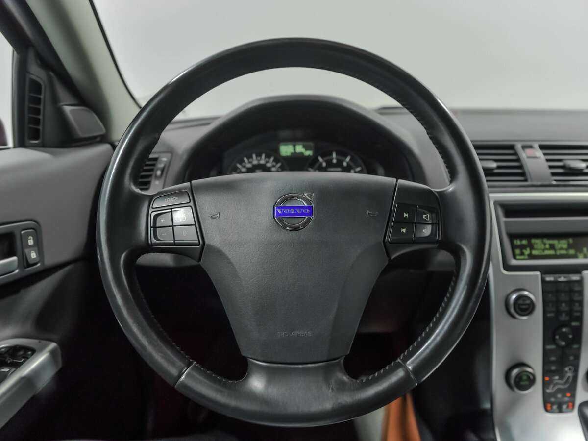 Купить Volvo C30 с пробегом. Фото: #7