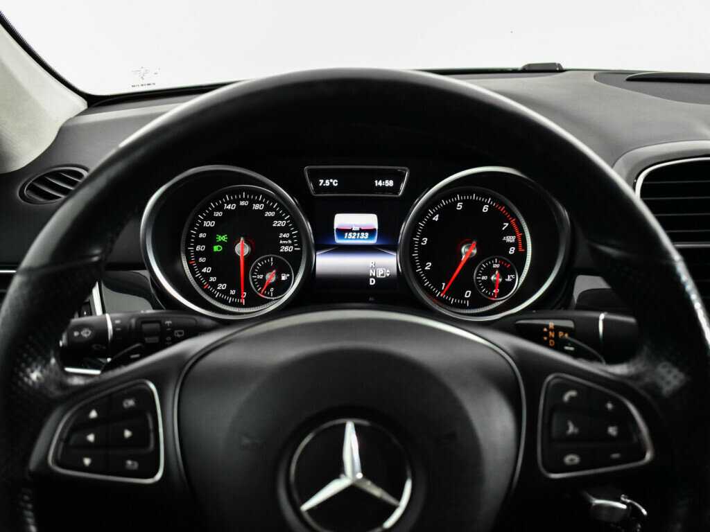 Купить Mercedes-Benz GLE с пробегом. Фото: #10