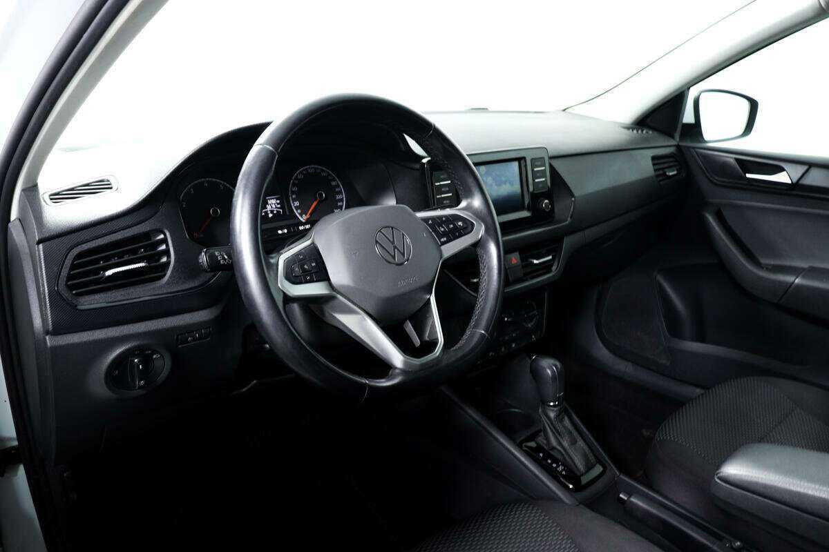 Купить Volkswagen Polo с пробегом. Фото: #12