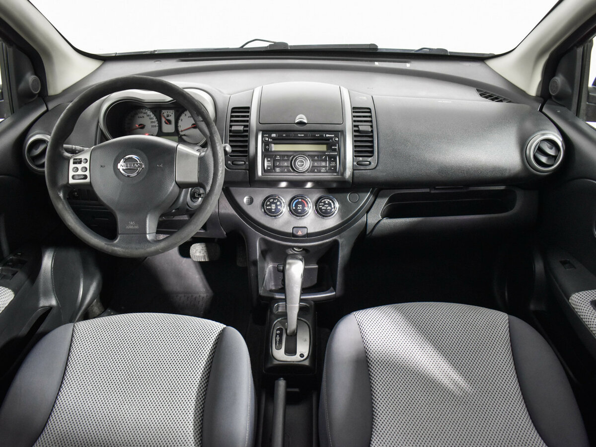 Купить Nissan Note с пробегом. Фото: #12