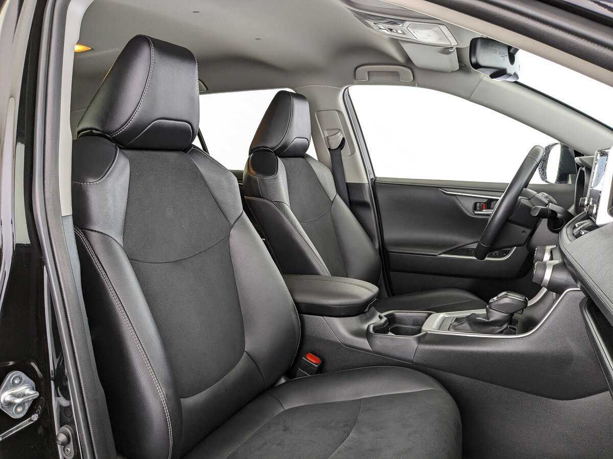 Купить Toyota RAV4 с пробегом. Фото: #19