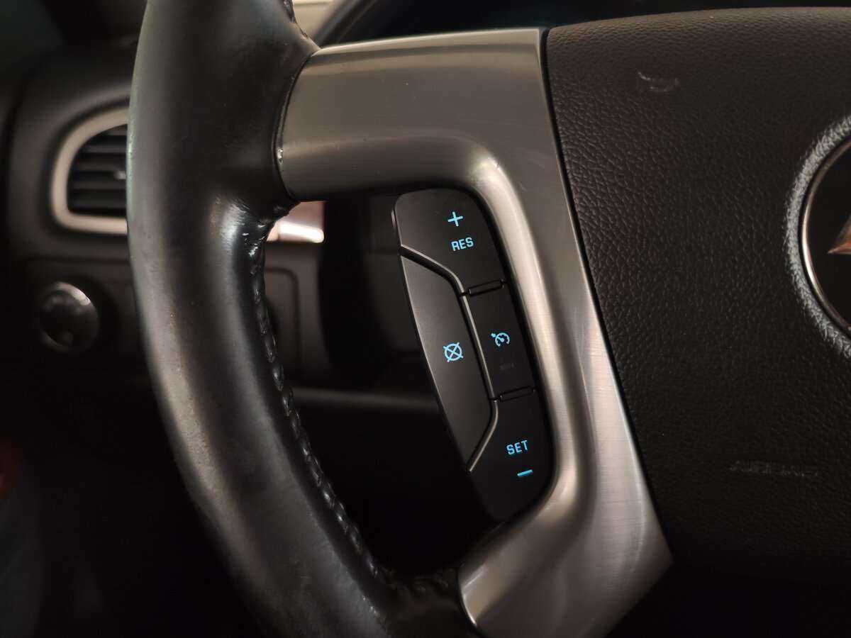 Купить Chevrolet Tahoe с пробегом. Фото: #23
