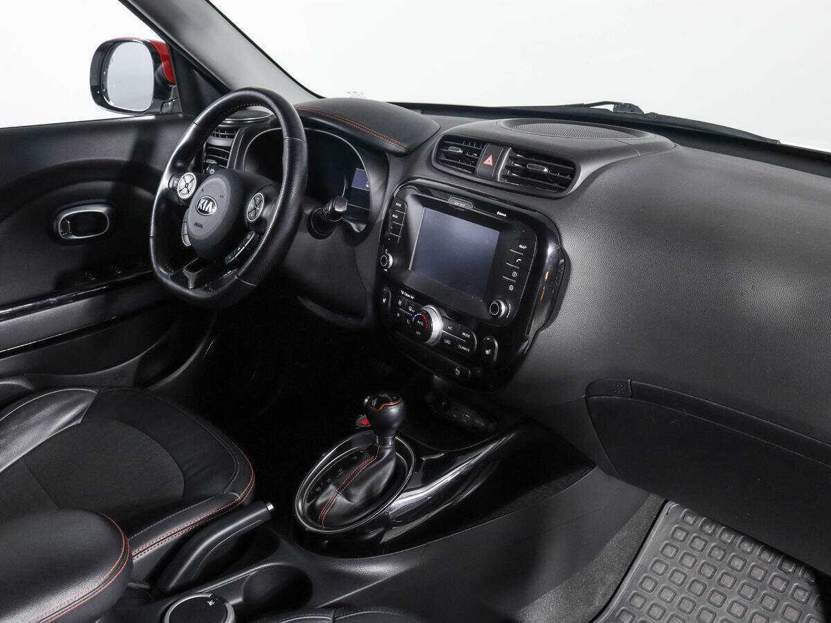 Купить Kia Soul с пробегом. Фото: #7