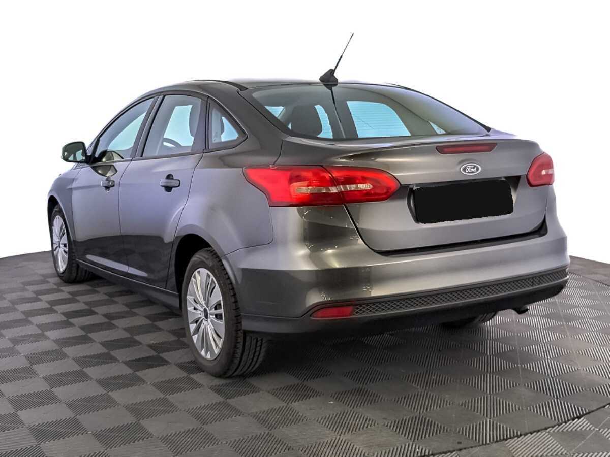 Купить Ford Focus с пробегом. Фото: #6