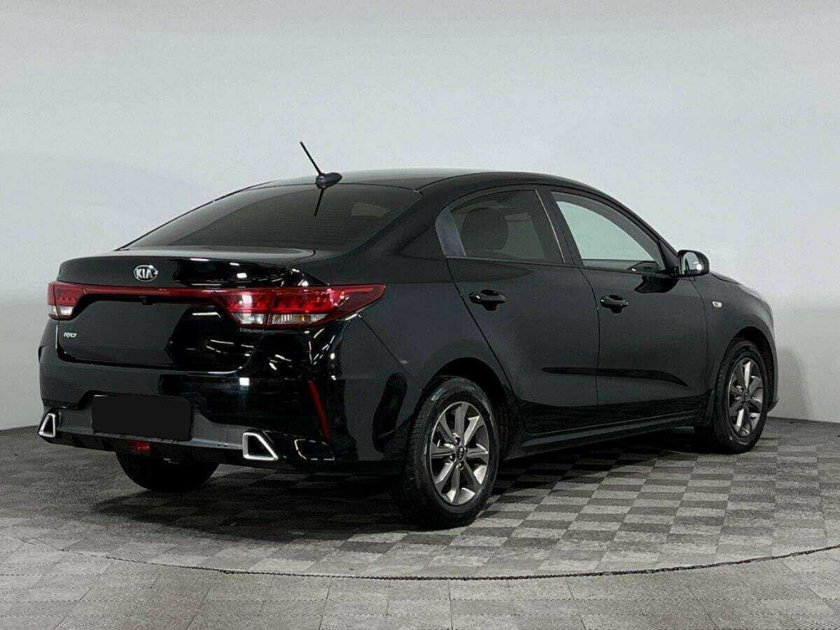 Купить Kia Rio с пробегом. Фото: #4