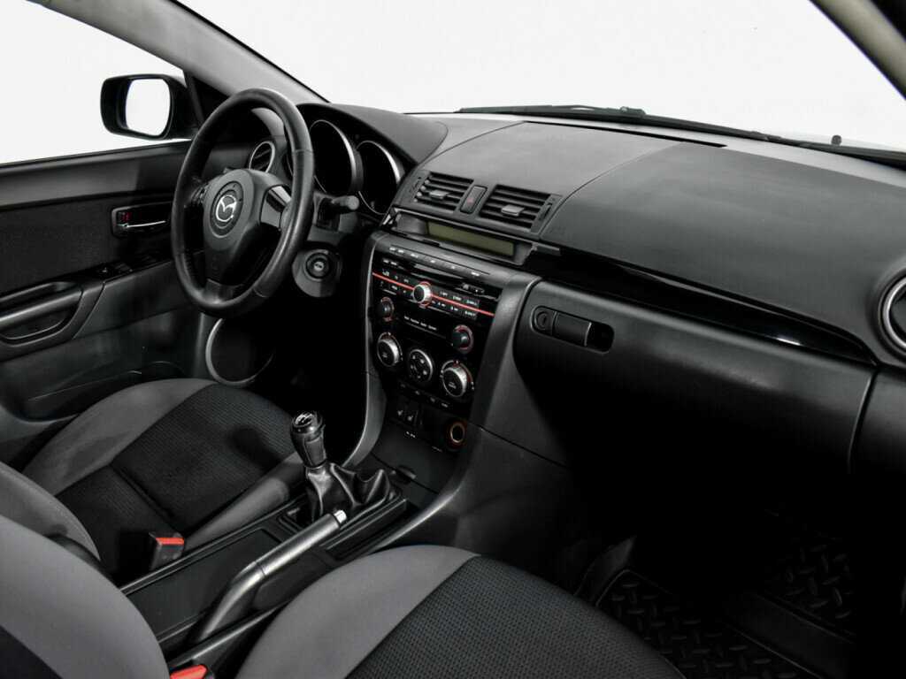 Купить Mazda 3 с пробегом. Фото: #9