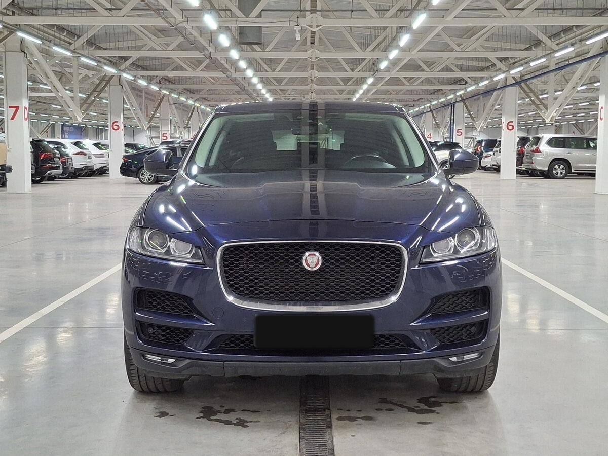 Купить Jaguar F-Pace с пробегом. Фото: #1