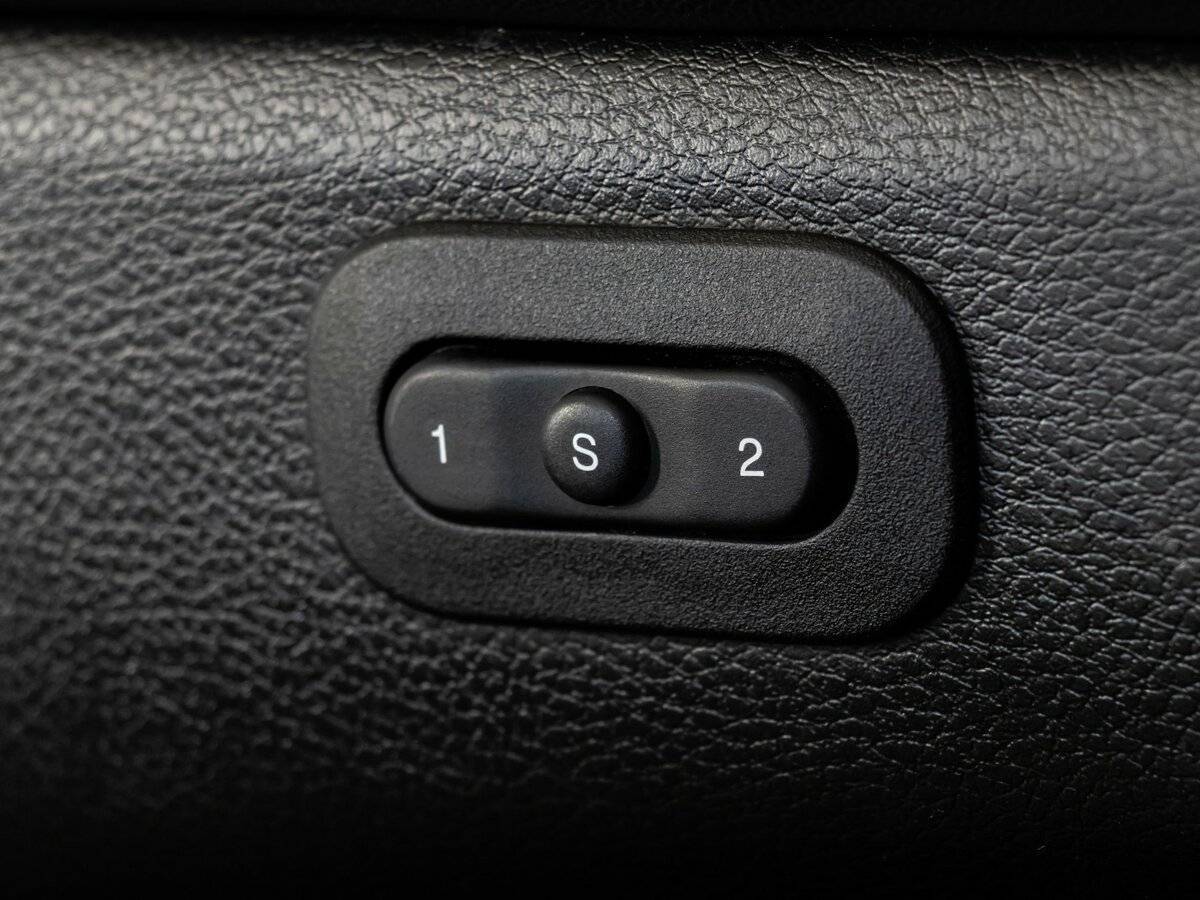 Купить Jeep Grand Cherokee с пробегом. Фото: #20