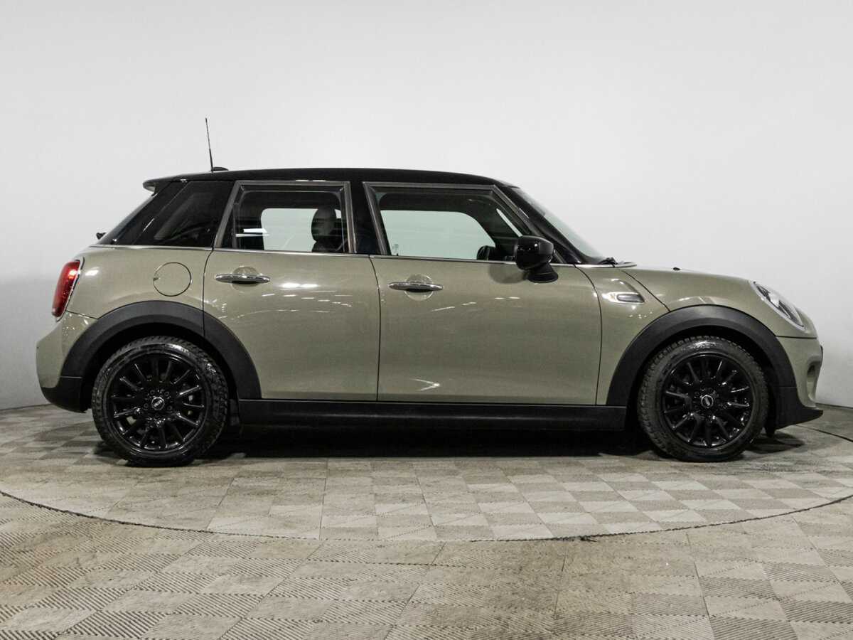 Купить Mini Hatch с пробегом. Фото: #3