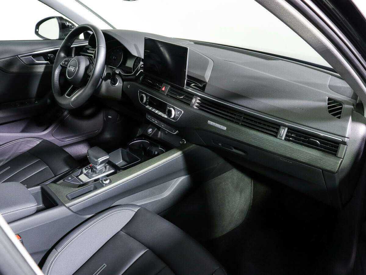 Купить Audi A4 с пробегом. Фото: #6