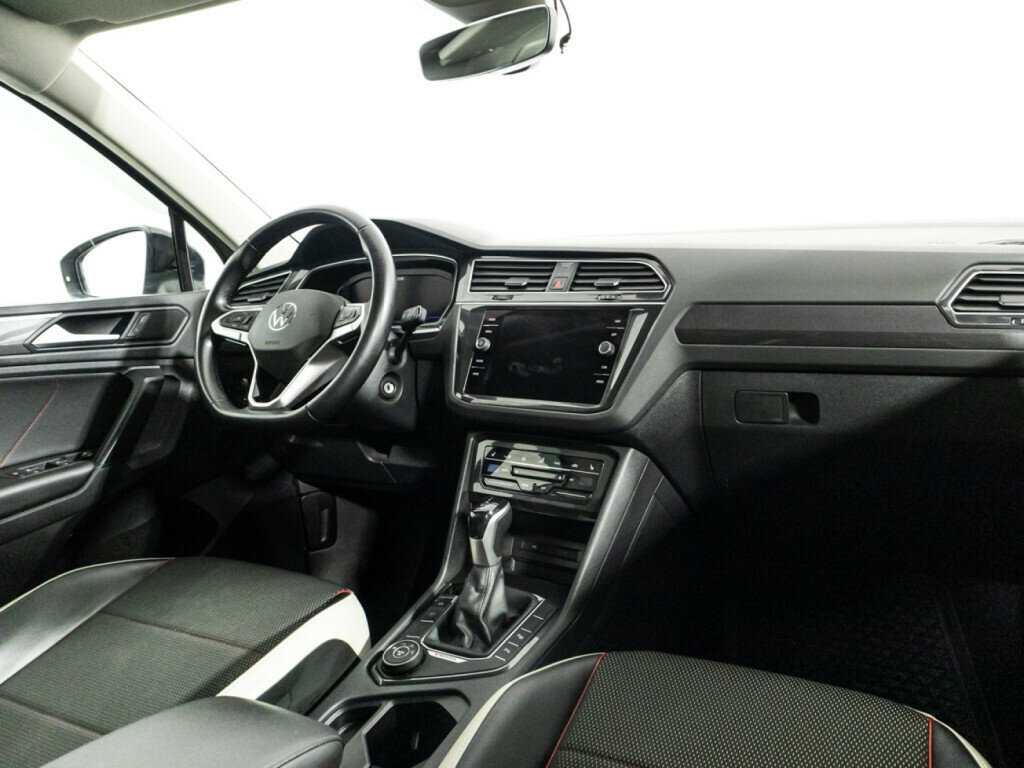 Купить Volkswagen Tiguan с пробегом. Фото: #8