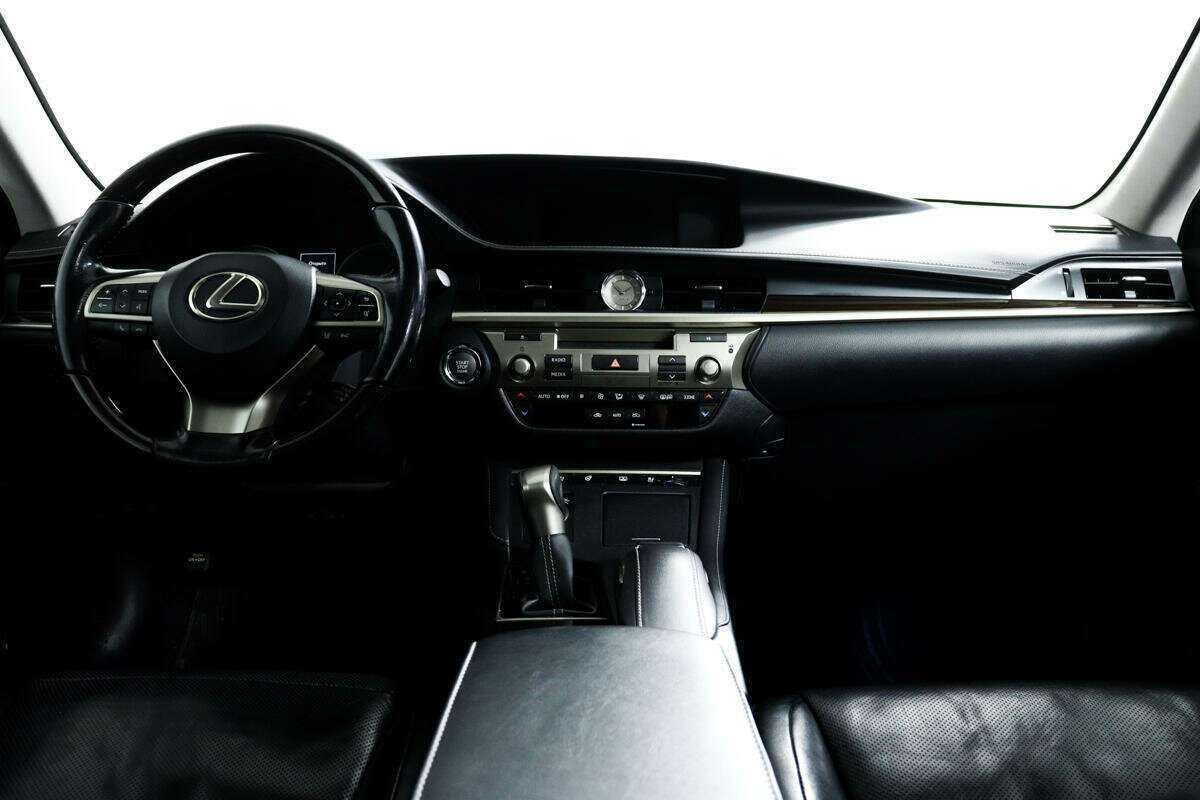 Купить Lexus ES с пробегом. Фото: #10