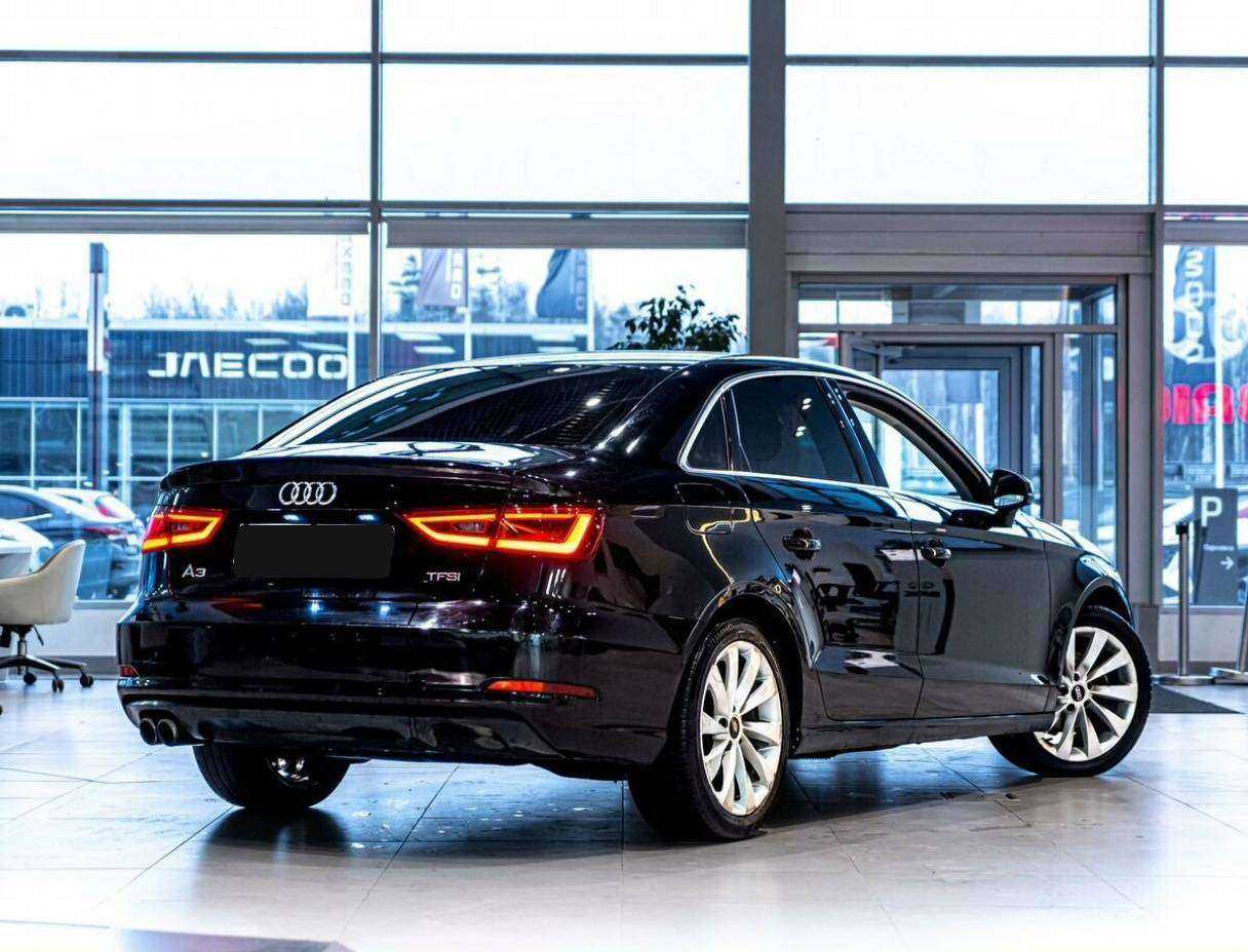 Купить Audi A3 с пробегом. Фото: #2