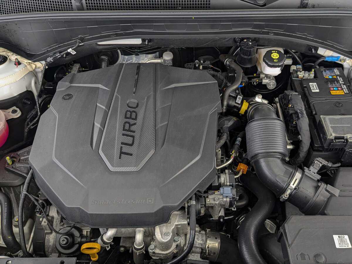 Купить Hyundai Santa Fe с пробегом. Фото: #8