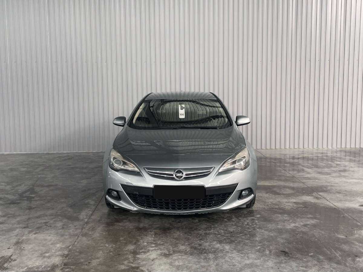Купить Opel Astra с пробегом. Фото: #1